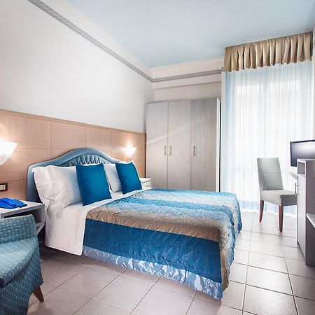 מילאנו מריטימה Hotel Imperiale מראה חיצוני תמונה